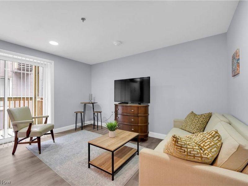 797 E Market Street, Unit 221, Akron, OH 44305 Photo 13