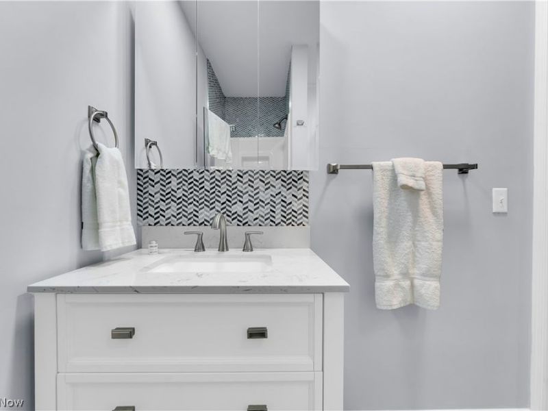 797 E Market Street, Unit 221, Akron, OH 44305 Photo 23