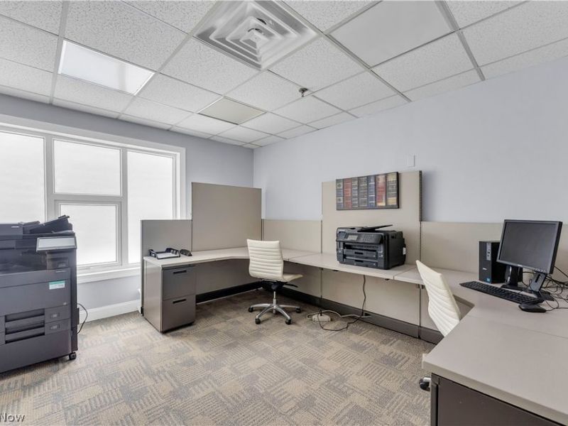 797 E Market Street, Unit 221, Akron, OH 44305 Photo 9