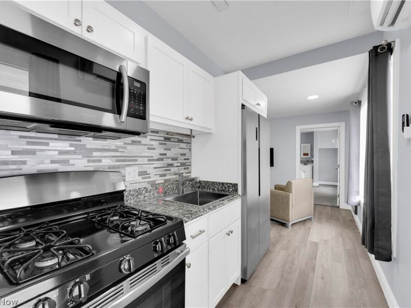 797 E Market Street, Unit 213, Akron, OH 44305 Photo 22