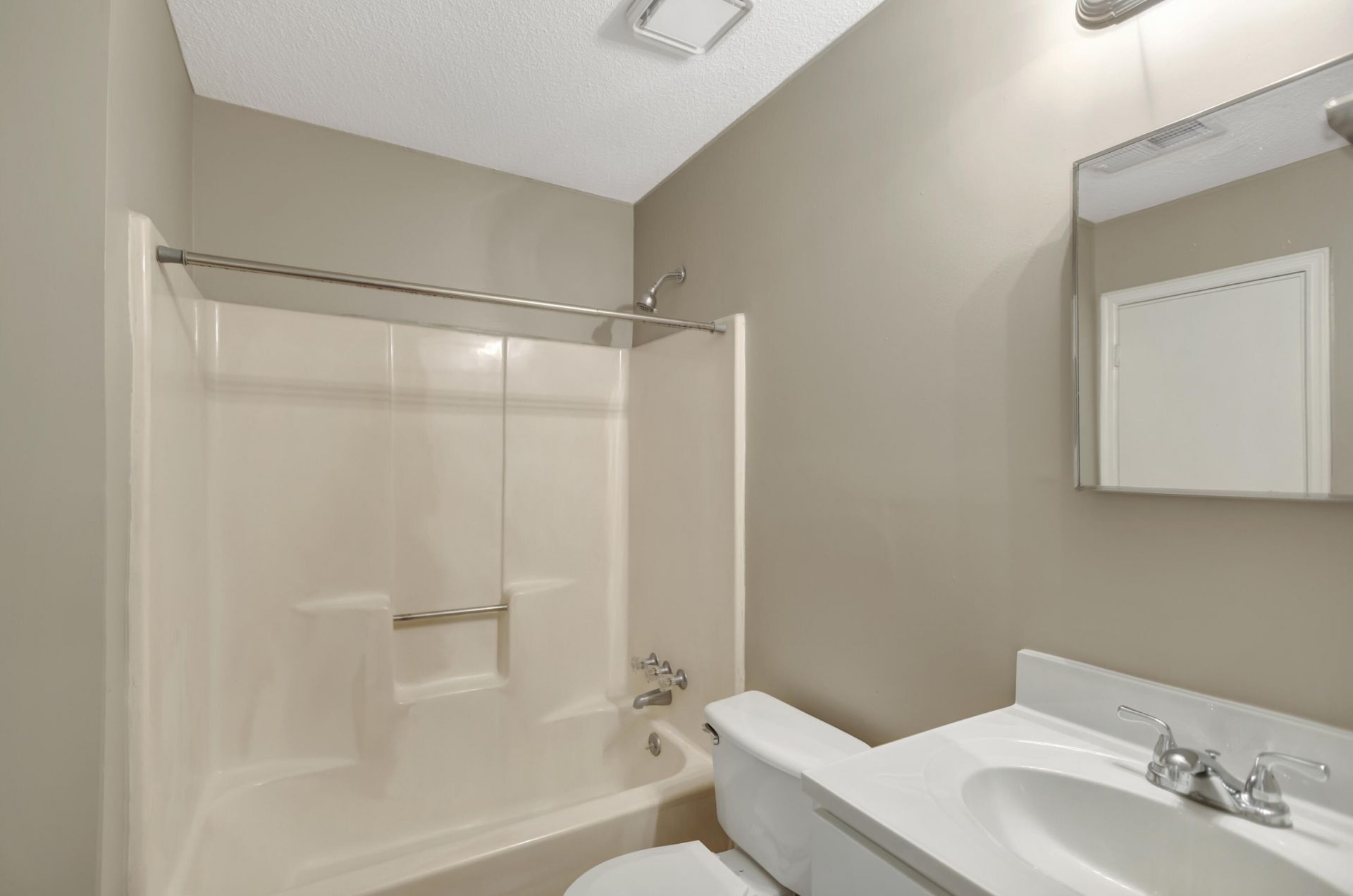 108 Canvasback Drive Photo 15