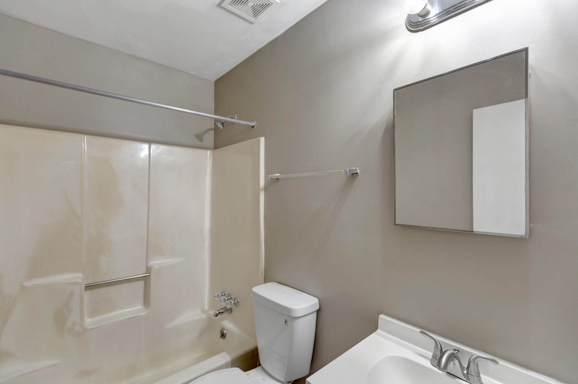 108 Canvasback Drive Photo 17