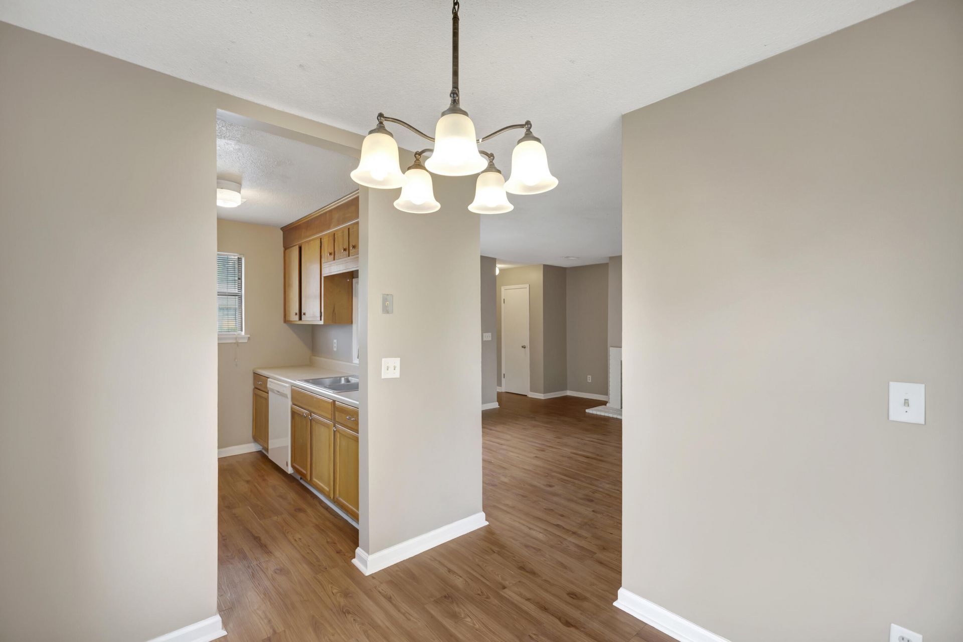 108 Canvasback Drive Photo 7