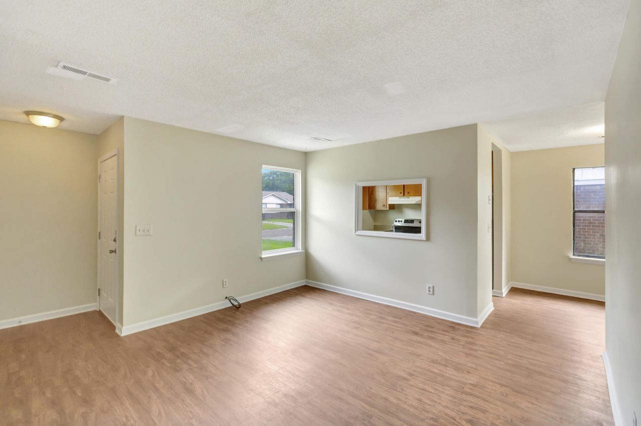 108 Canvasback Drive Photo 7