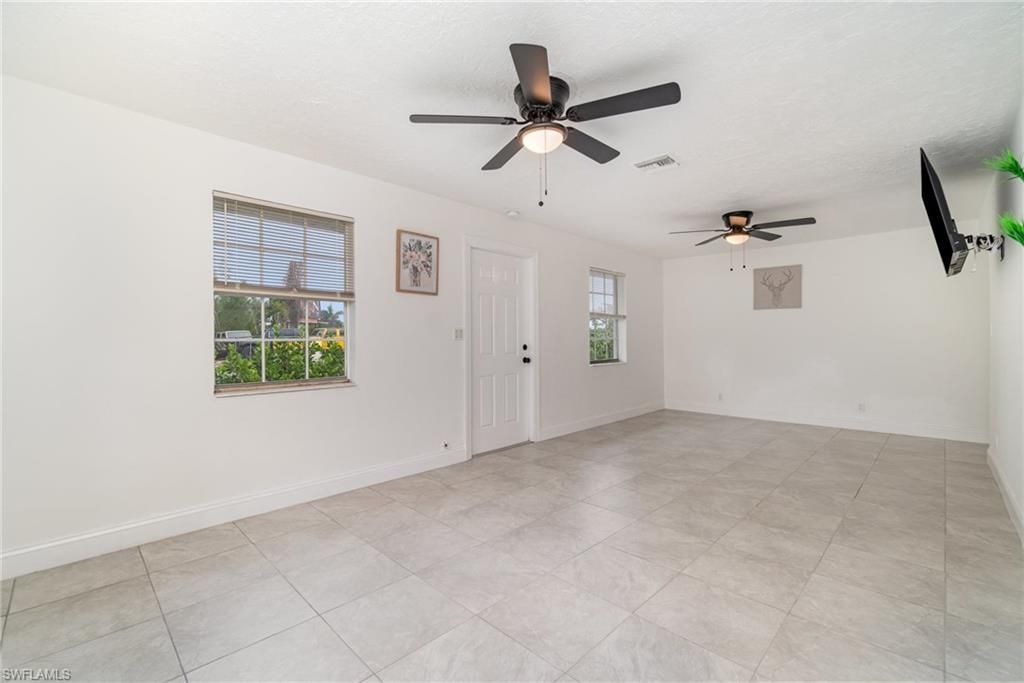 21 Cabana Ave, North Fort Myers, FL 33903 Photo