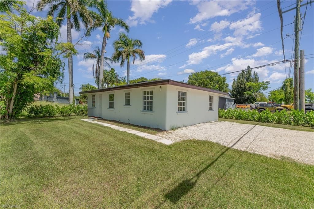 21 Cabana Ave, North Fort Myers, FL 33903 Photo