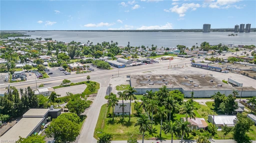 21 Cabana Ave, North Fort Myers, FL 33903 Photo