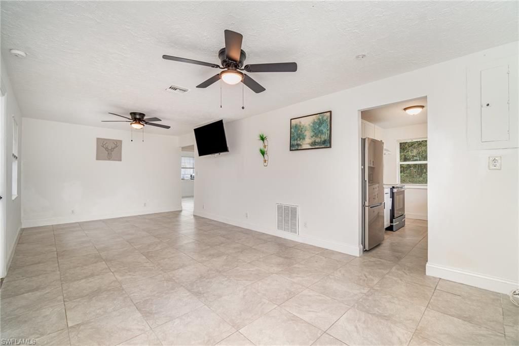 21 Cabana Ave, North Fort Myers, FL 33903 Photo