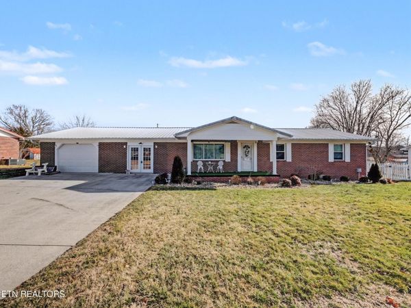 232 Farris Circle, LaFollette, TN 37766