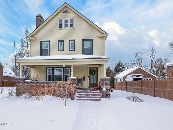 1593 Randolph Road, Schenectady, NY 12308