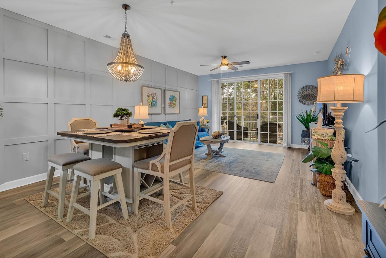 5825 Catalina Dr. Photo 11