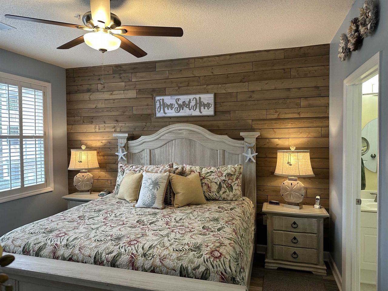 5825 Catalina Dr. Photo 18