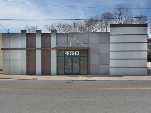 450 BROADWAY Street, Hot Springs, AR 71913