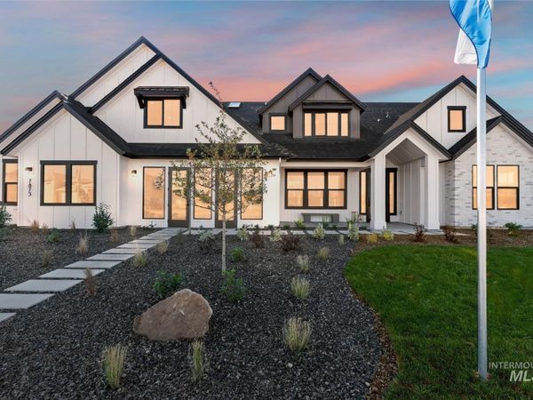 7900 W Flathead Lake St, Unit Shasta XXL, Eagle, ID 83616