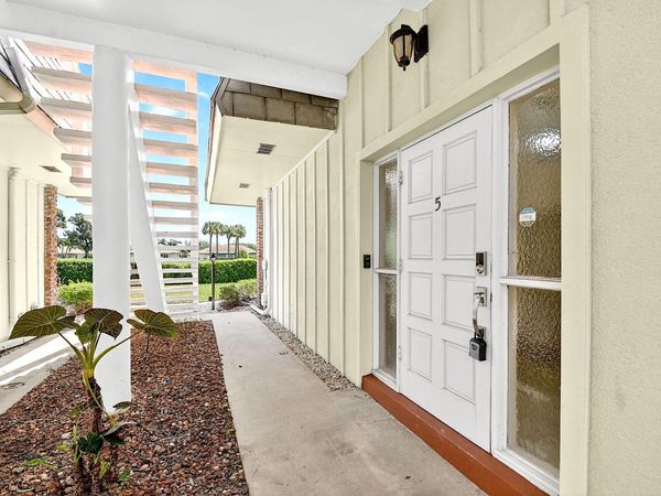 324 Orange Tree Drive, Unit 5, Atlantis, FL 33462