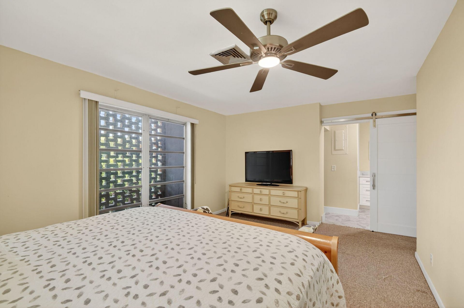 324 Orange Tree Drive, Unit 5, Atlantis, FL 33462 Photo