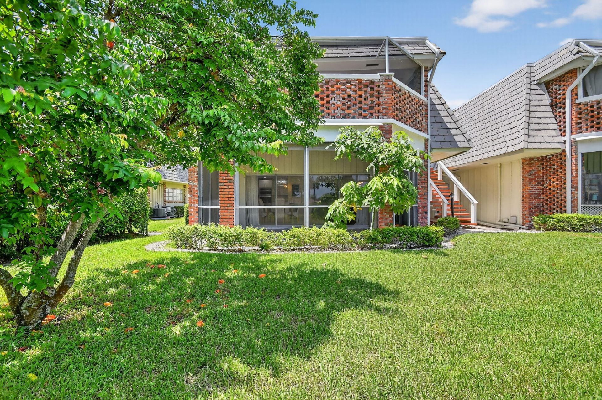 324 Orange Tree Drive, Unit 5, Atlantis, FL 33462 Photo