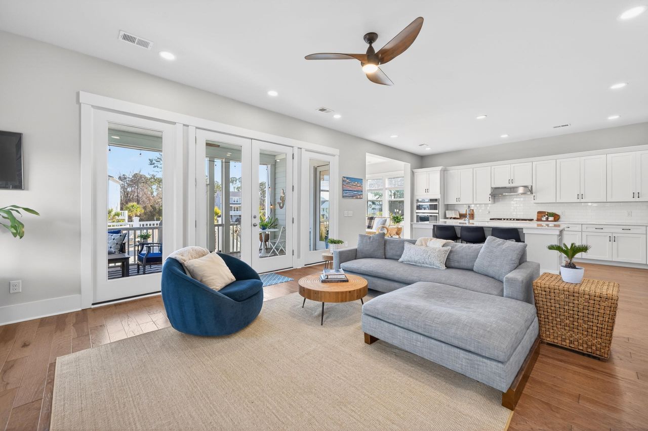 1464 Stratton Place Photo 13