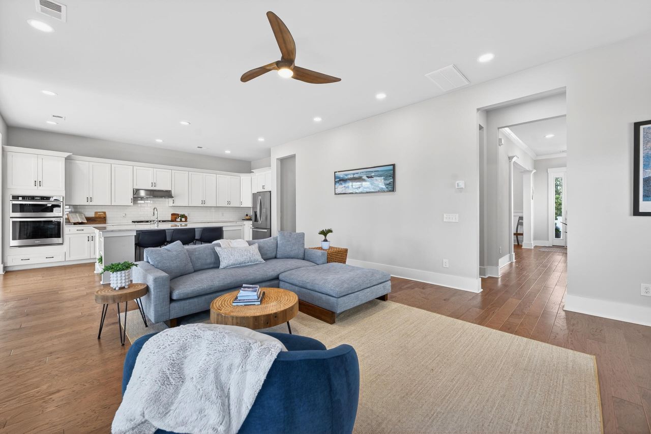 1464 Stratton Place Photo 16