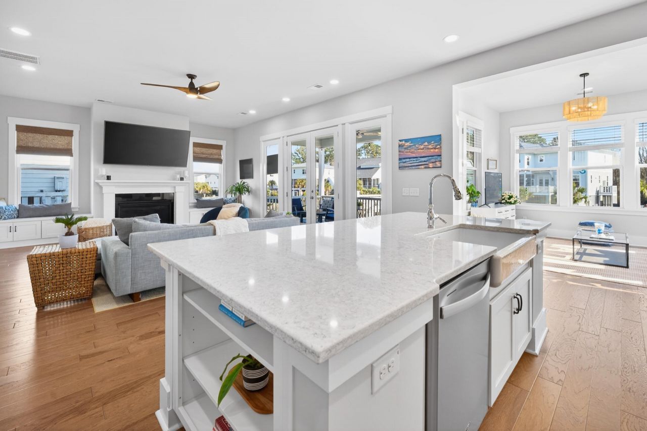 1464 Stratton Place Photo 17