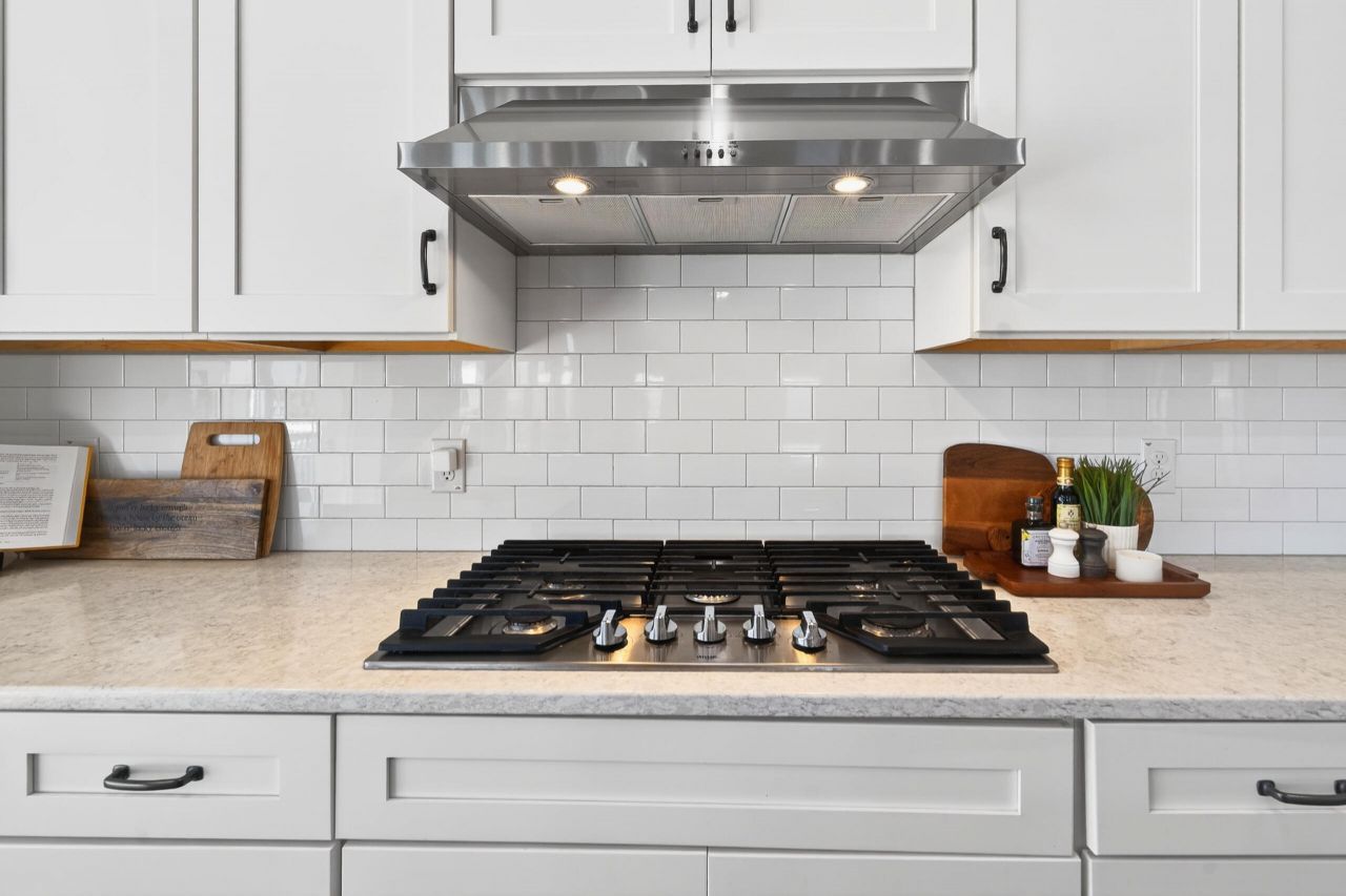 1464 Stratton Place Photo 23