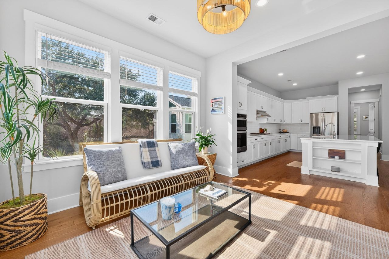 1464 Stratton Place Photo 30