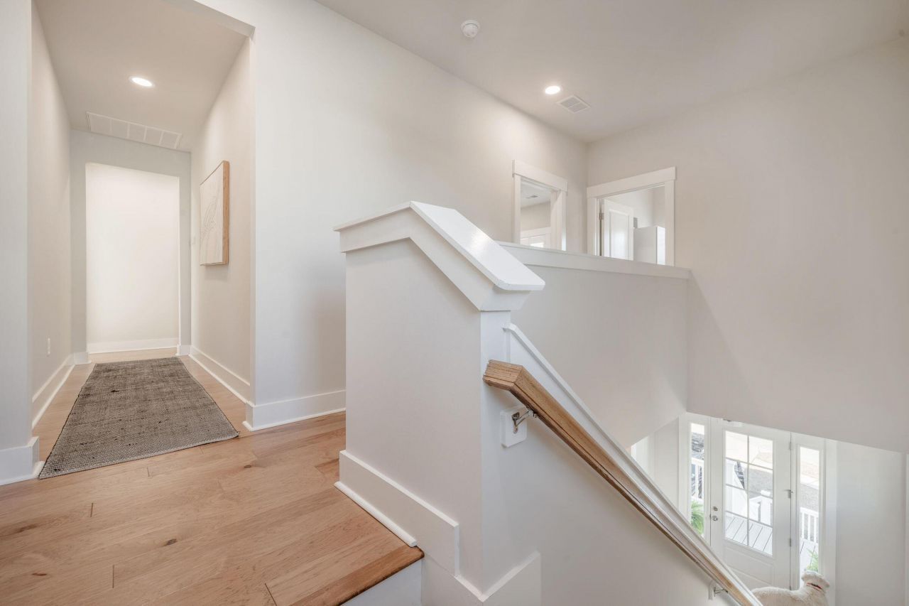 1464 Stratton Place Photo 31