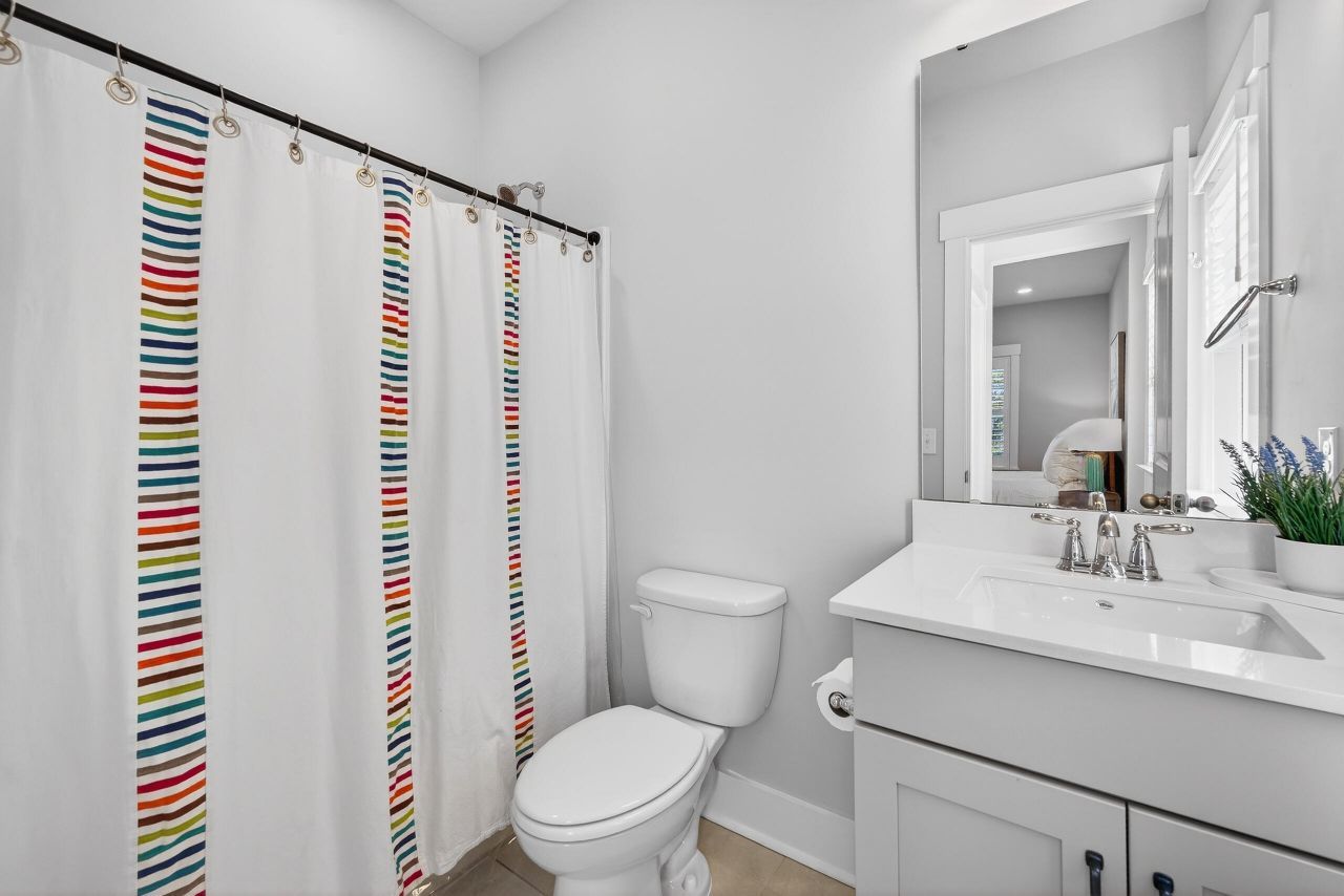 1464 Stratton Place Photo 48