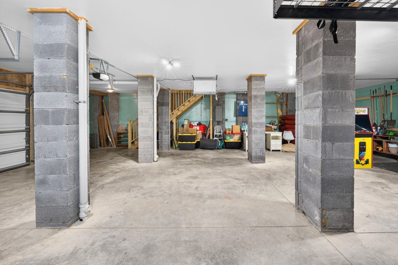 1464 Stratton Place Photo 83