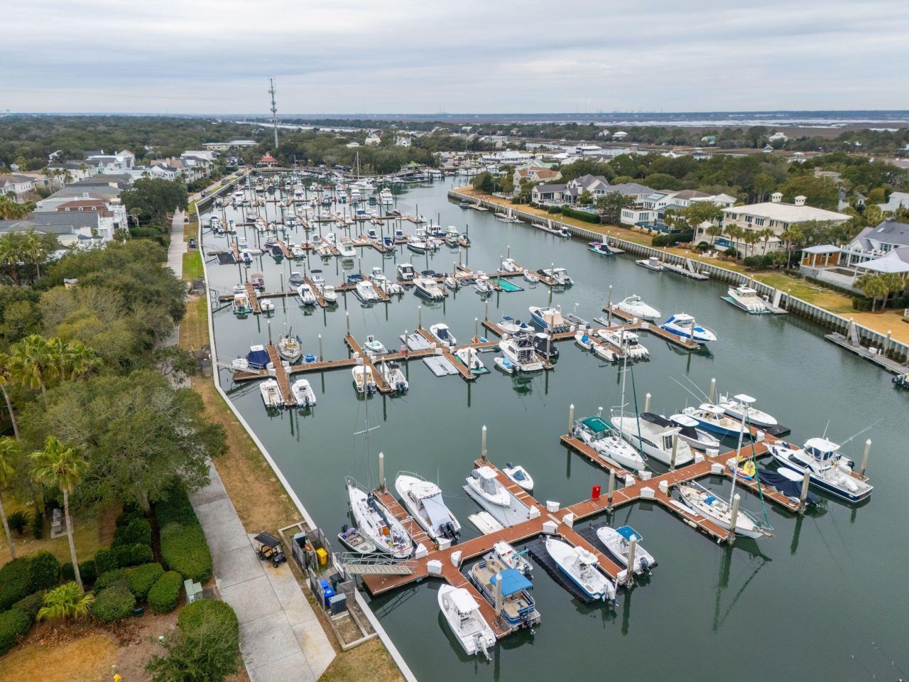 407 Yacht Harbor Court Photo 35