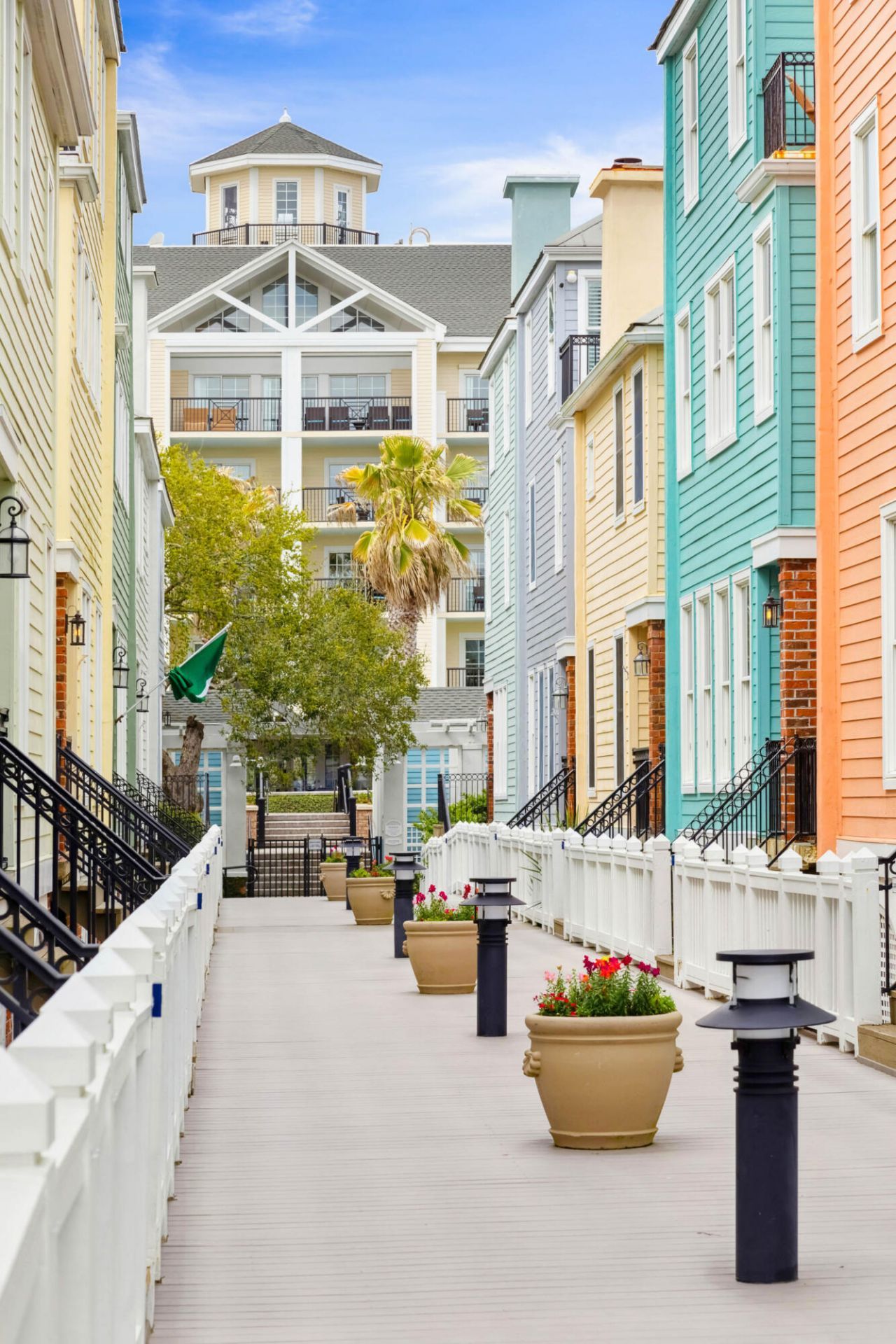 407 Yacht Harbor Court Photo 40