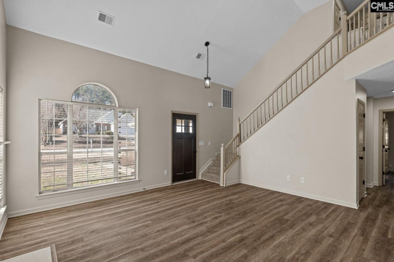 176 Pond Oak Lane  Photo 4