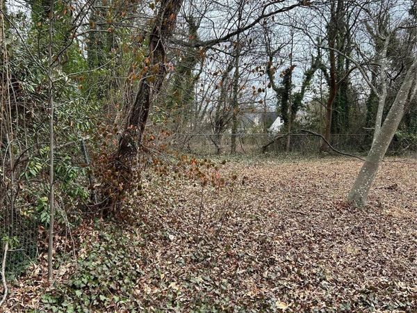 2700 E Gate City Boulevard, Greensboro, NC 27401