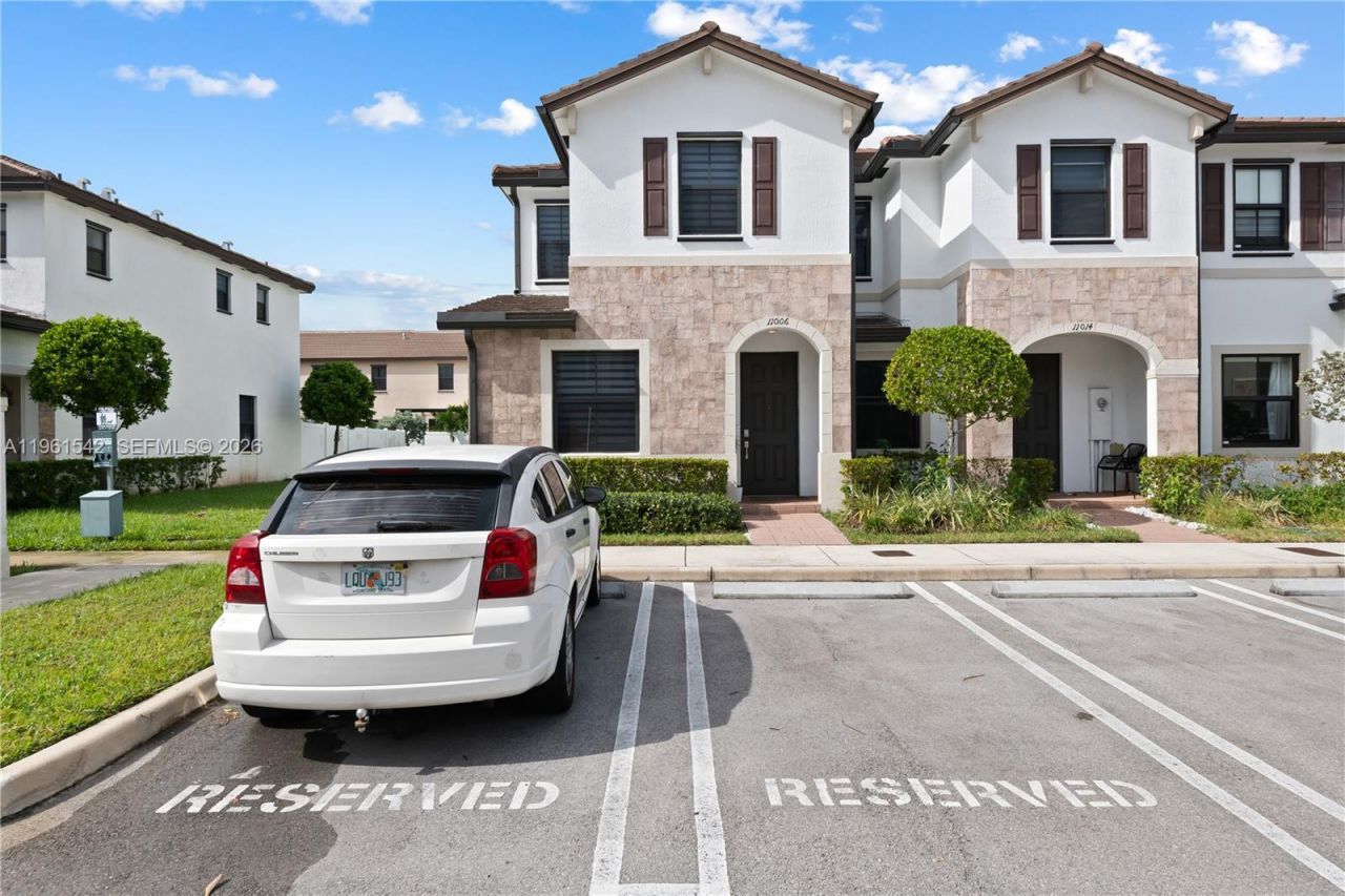 11006 W 32nd Ln, Hialeah, FL 33018 Photo