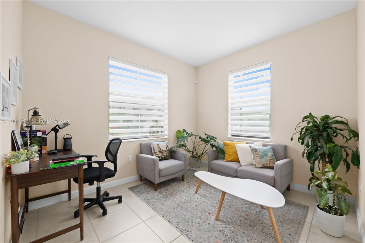 11006 W 32nd Ln, Hialeah, FL 33018 Photo