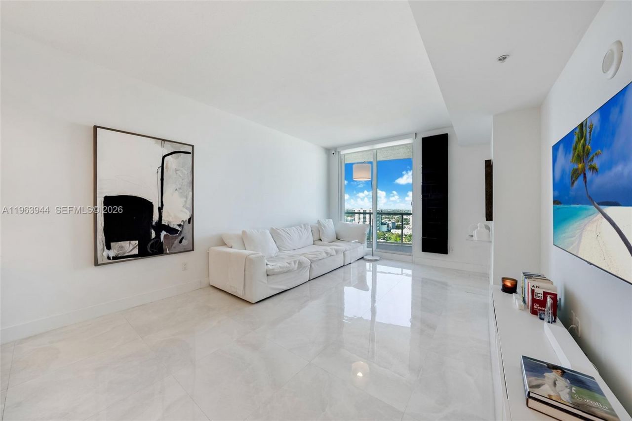 315 NE 3rd Ave, Unit 1909, Fort Lauderdale, FL 33301 Photo