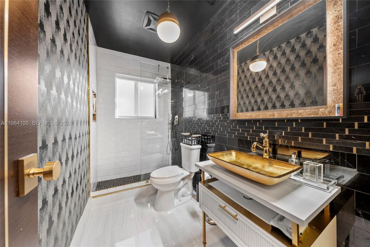 8030 Noremac Ave, Unit N/A, Miami Beach, FL 33141 Photo