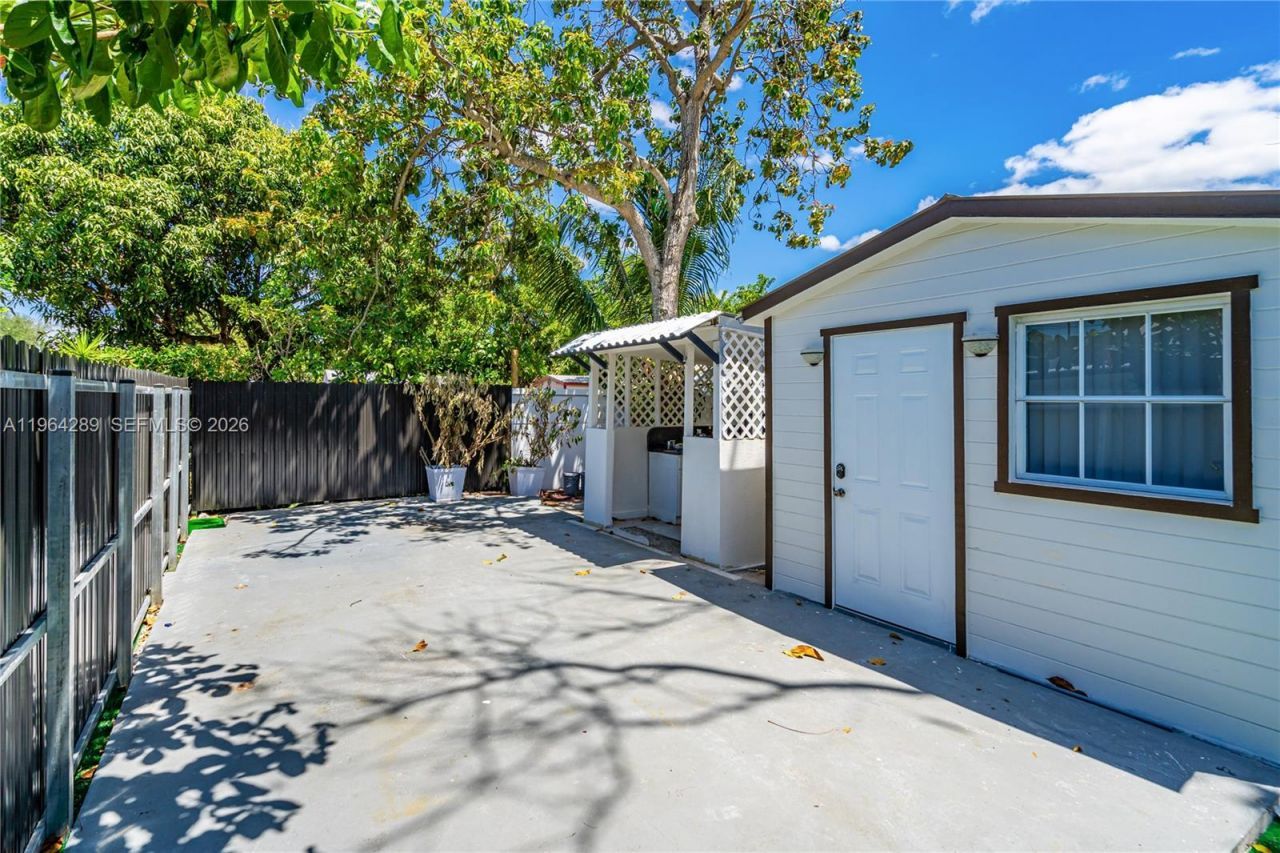 2309 SW 62nd Ave, Miami, FL 33155 Photo