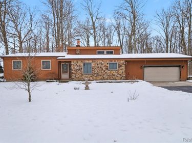 8239 Hill Road, Gaines Twp, MI 48473