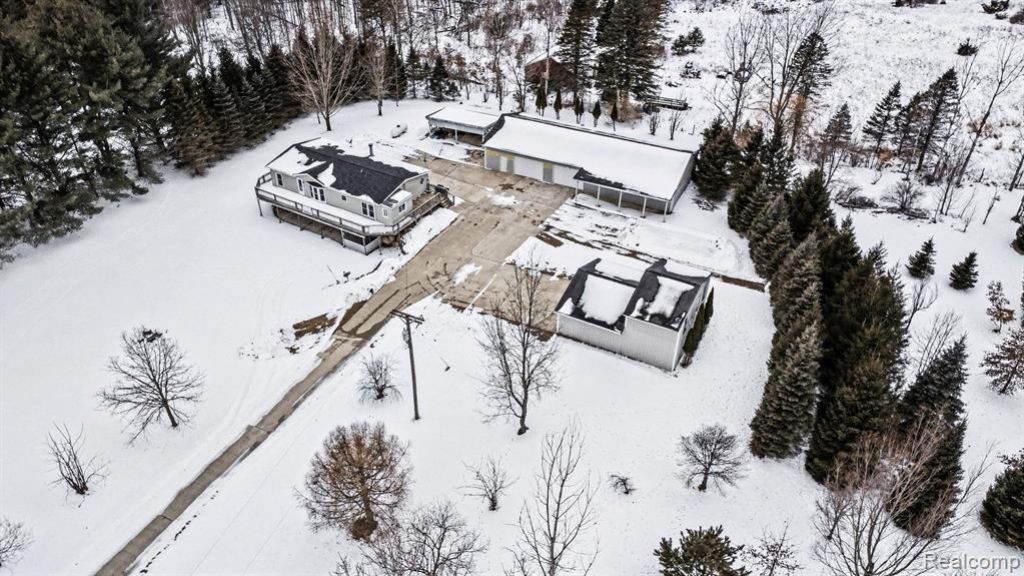 6189 Willits Road, Marathon Township, MI 48435 Main Photo