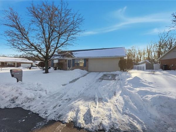 5564 Ridgewood Road, Springfield, OH 45503