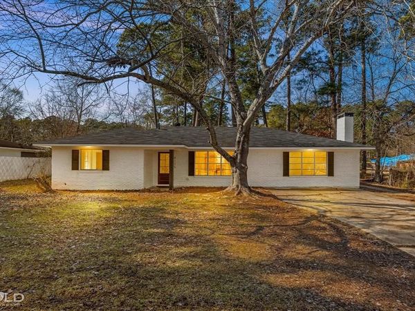 4136 Pines Road, Shreveport, LA 71119