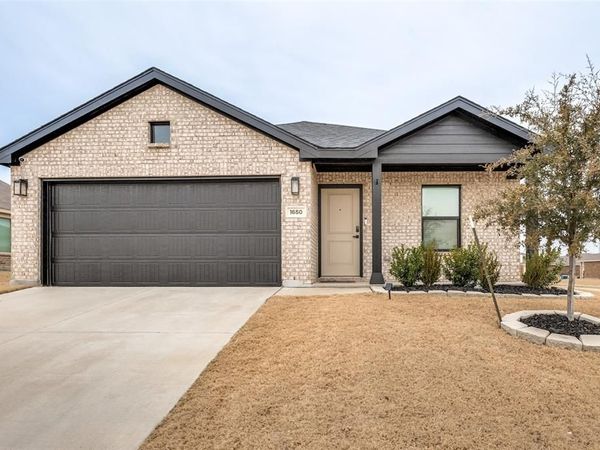 1650 Woodbrook Lane, Hutchins, TX 75141