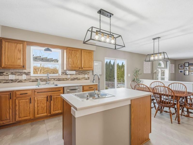 178 Pinecrest Drive, Delaware, OH 43015 Photo 11