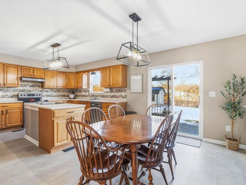 178 Pinecrest Drive, Delaware, OH 43015 Photo 16