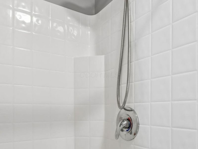 178 Pinecrest Drive, Delaware, OH 43015 Photo 25