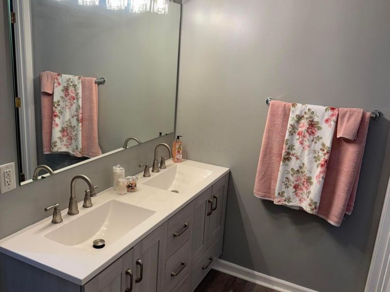 4325 Bowman Meadow Drive , Canal Winchester, OH 43110 Photo 17