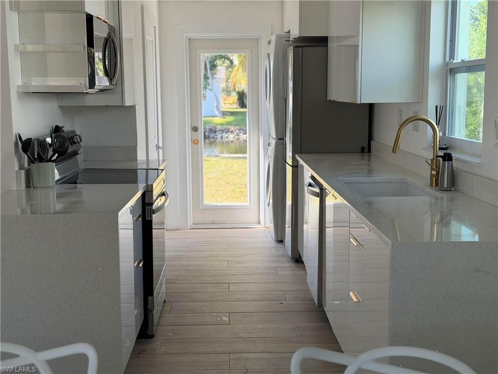 555 14th St N, Naples, FL 34102 Photo