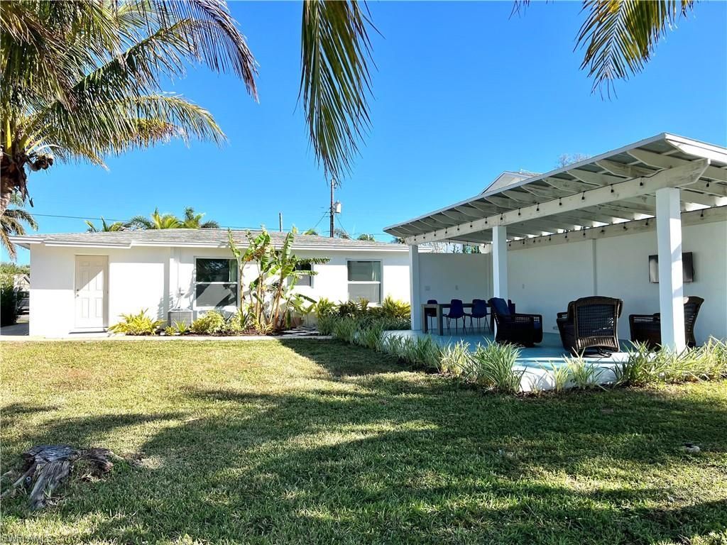 555 14th St N, Naples, FL 34102 Photo