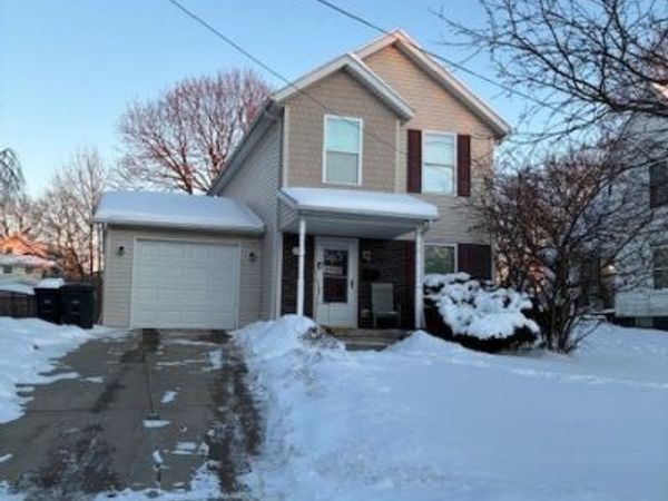 2343 18th Street SW, Akron, OH 44314